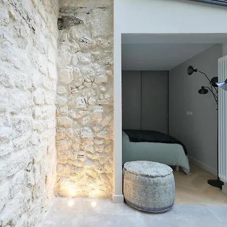 Grand Luxe 11 *